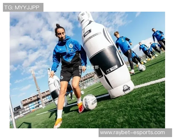 揭秘神秘足球明星,揭开面纱看真面目 揭秘神秘足球明星,揭开面纱看真面目